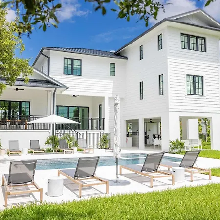 Villa Brand New Build Larkshine House - Pool